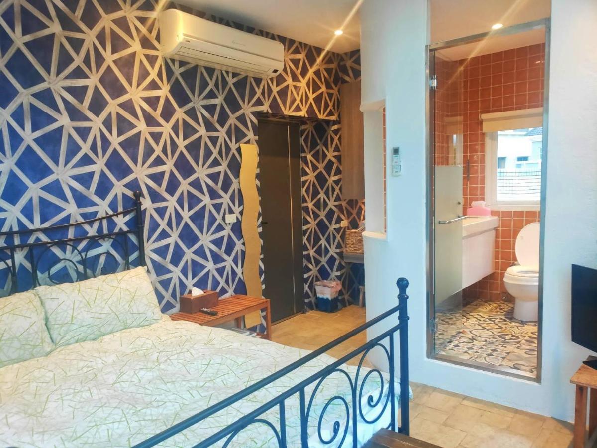 Oia Cafe B&B T'ai-tung Kültér fotó