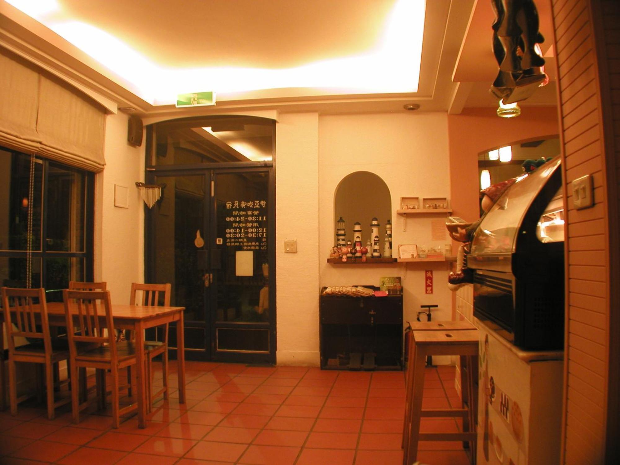 Oia Cafe B&B T'ai-tung Kültér fotó