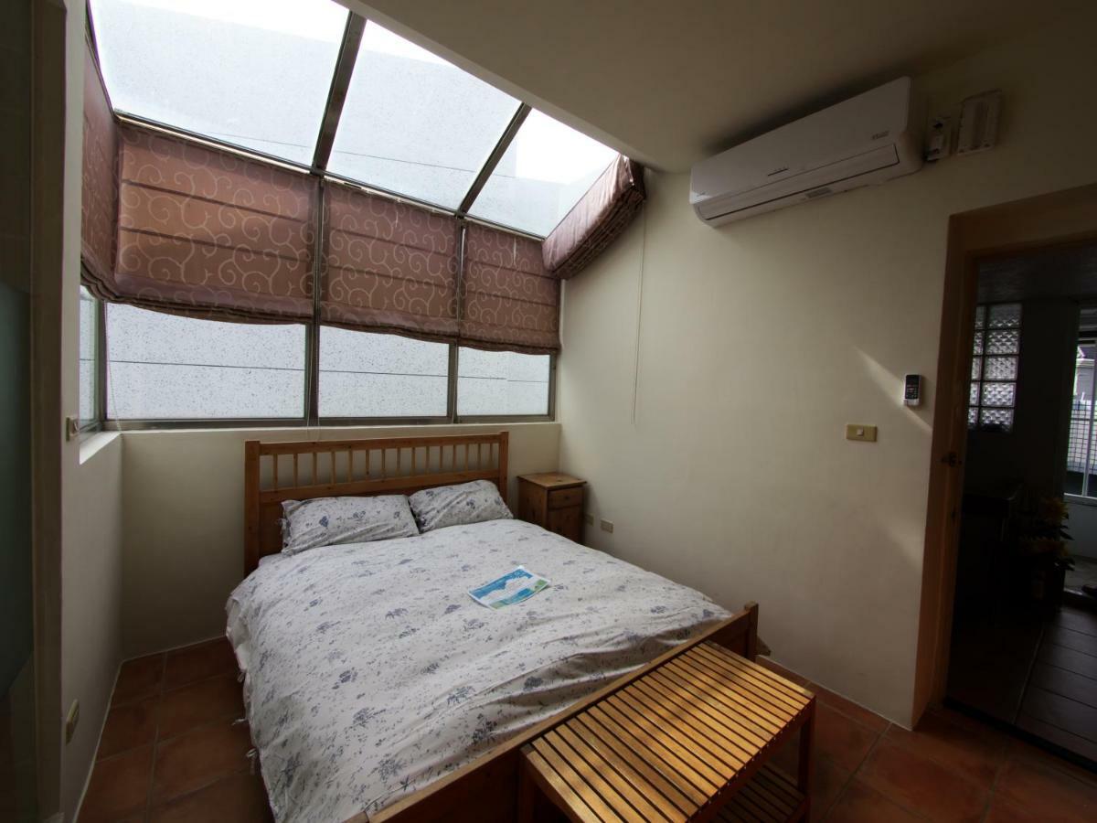 Oia Cafe B&B T'ai-tung Kültér fotó